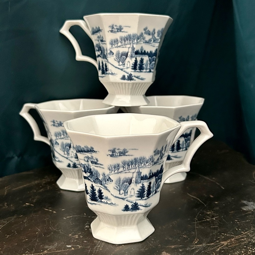 Nikko Winter Wonderland Set of 4 Tea Coffee Footed Cups